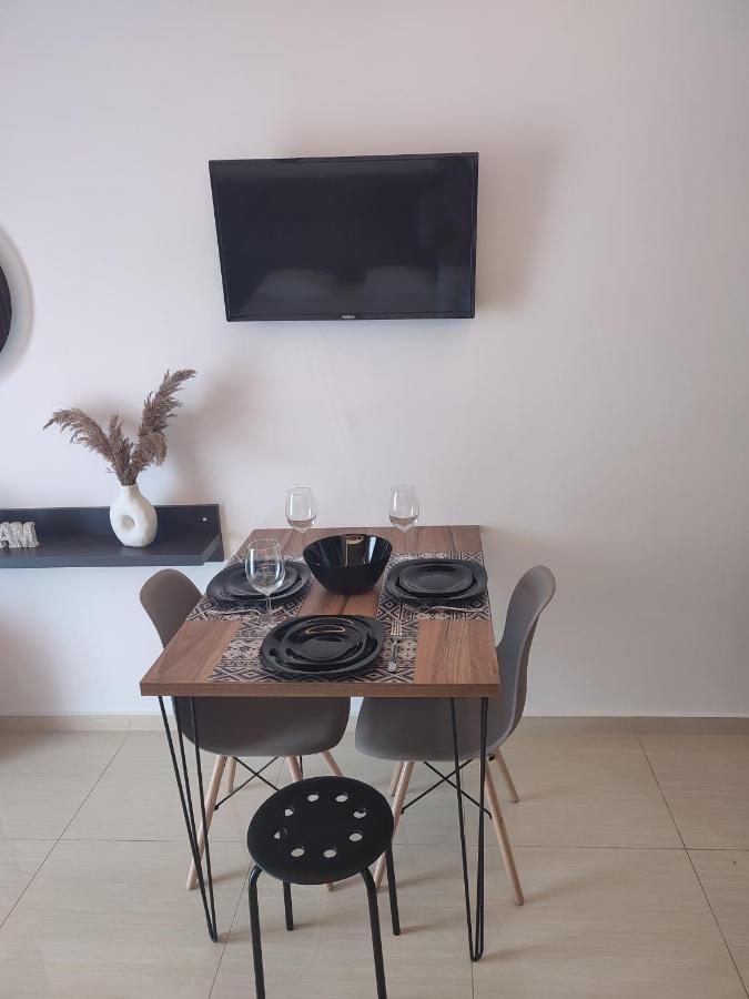 Apartments Sadiku With Sea View Sarande Exterior photo