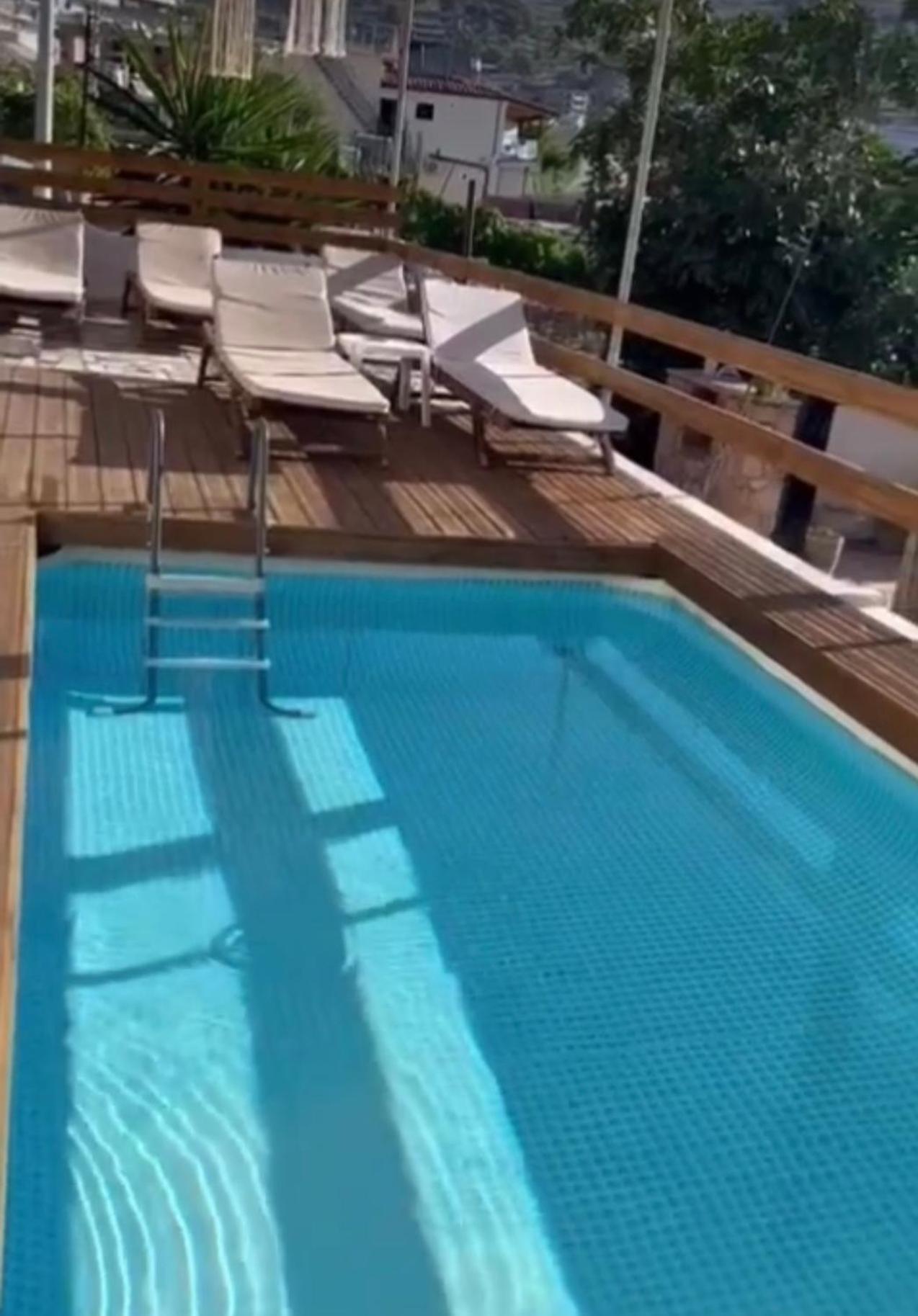 Apartments Sadiku With Sea View Sarande Exterior photo
