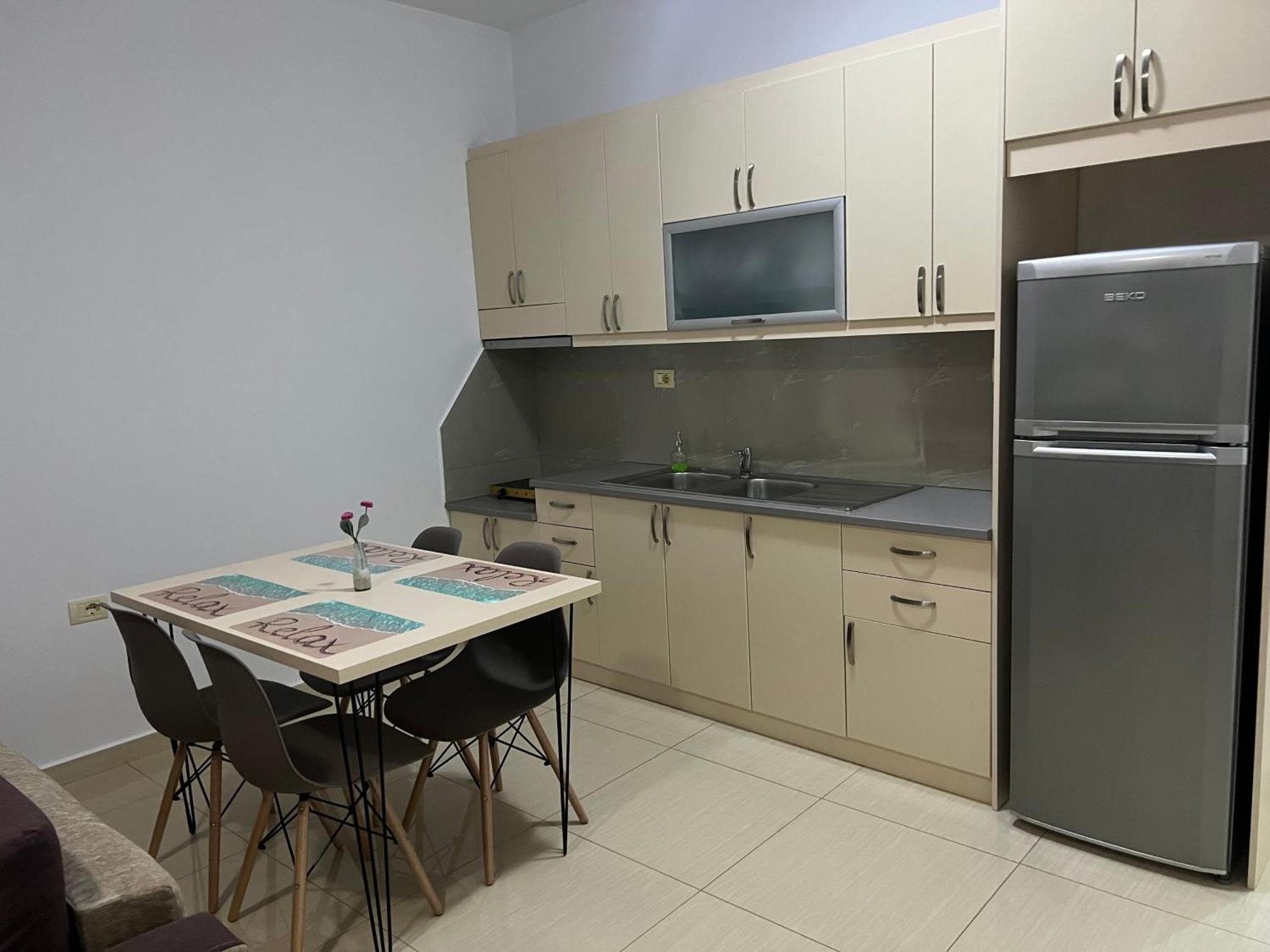 Apartments Sadiku With Sea View Sarande Exterior photo