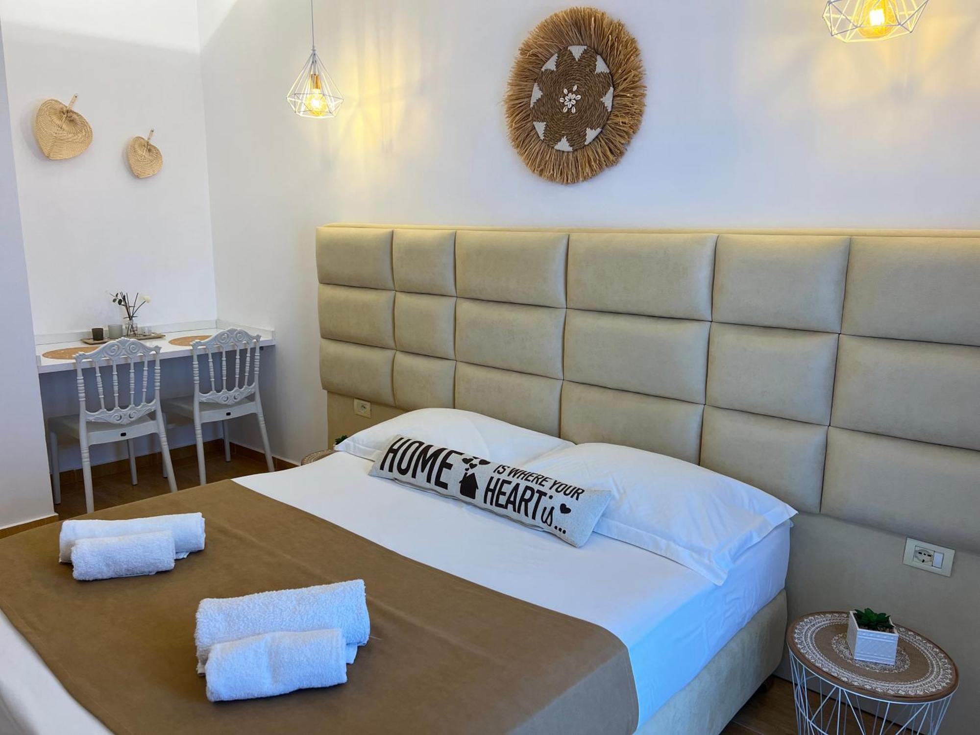 Apartments Sadiku With Sea View Sarande Exterior photo